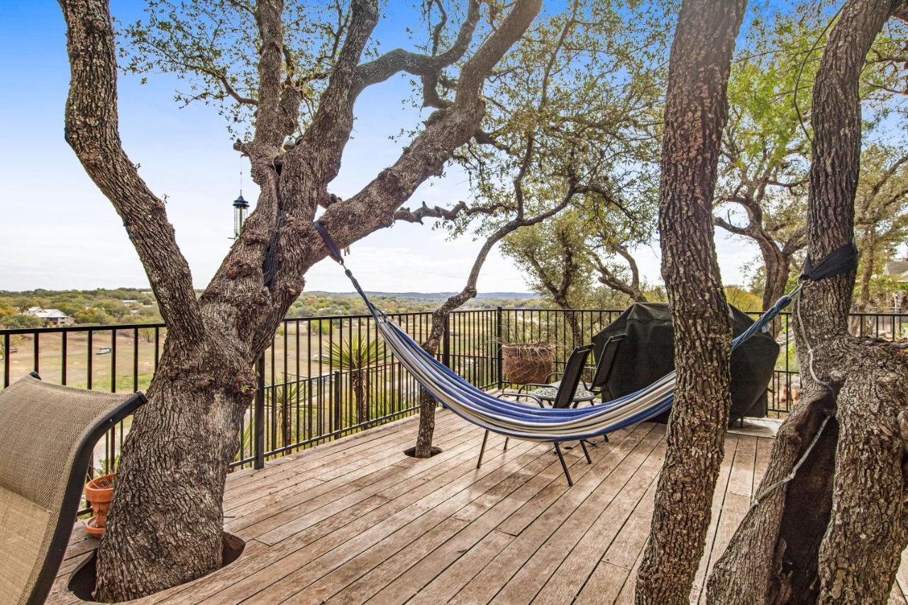 Cliff Side Oasis Villa Spicewood ภายนอก รูปภาพ